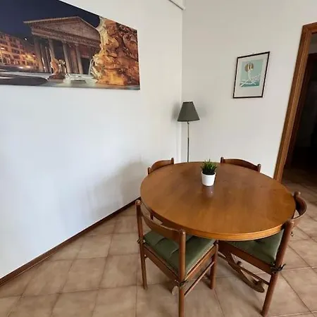 Giovanni House Rom